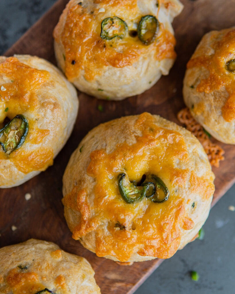 Jalapeño Cheddar Bagel